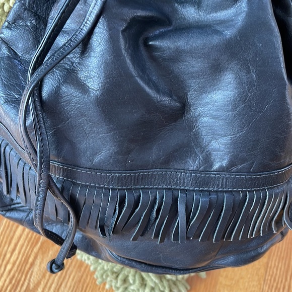 Fortrend leather light bag 12x14 - 19”strap drop - Picture 4 of 10